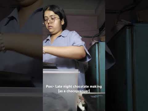 POV:- Late night chocolate making😉| @akshita.bhargava| #chocolate #business #chocopie #love