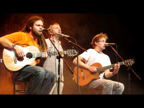 Götz Widmann mit Simon und Jan - Faust (live)