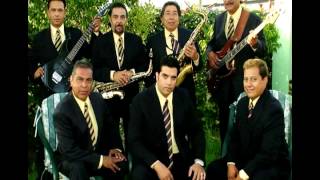 LOS MOONLIGHTS - JORGE TRONCOSO - SI TE DOY MI CORAZON