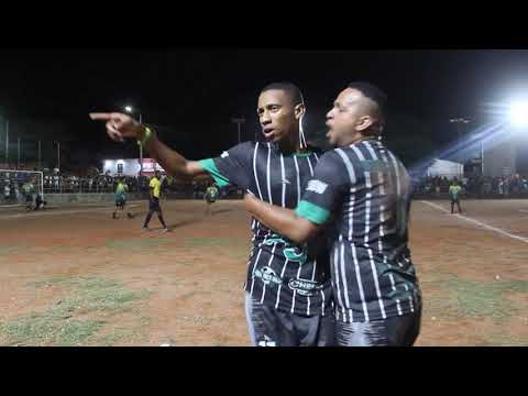 Chapecoense massacra na semifinal