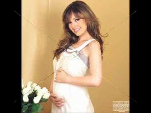 Videoclip de Bendita — Thalia