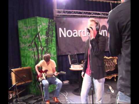 The Hangouts  Roljende Stienen  Live  yn  Noardewyn Omrop Fryslân
