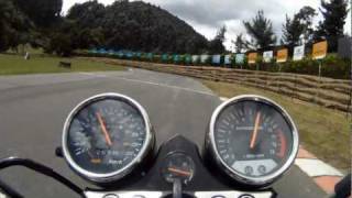 preview picture of video 'UMV2S 650 XRP TRACK VISIT 30 DEC 2011 CAJICA, COLOMBIA.wmv'