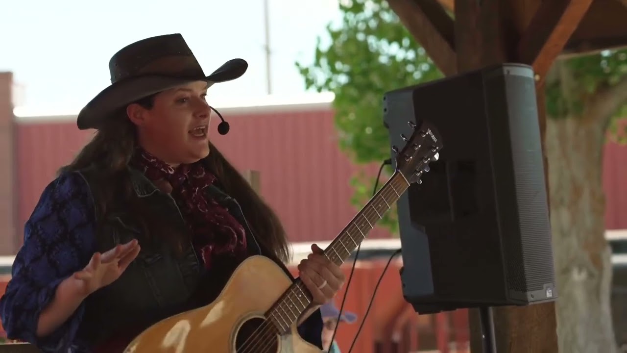 Promotional video thumbnail 1 for The Confidence Cowgirl
