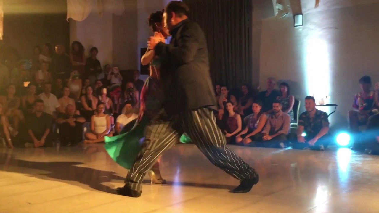 2/6  Mariano Chicho Frumboli y Juana Sepulveda, A los Amigos 2017, Rethymno, Crete