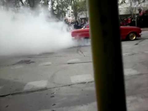 AUTO QUEMA GOMA EPICA