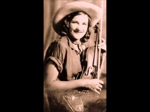 Early Patsy Montana - When The Flowers Of Montana Were Blooming (1932).