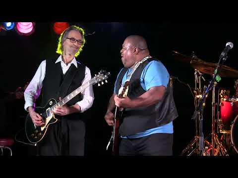 ''LAST FOUR NICKLES'' - LARRY McCRAY BAND  wsg Jim McCarty @ Token Lounge, Dec 2022 wsg Jim McCarty