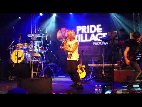 Laura Bono - Tutto ha una spiegazione (live Padova Pride Village 22/06/2016)