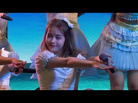 BNK48 - Sayonara Crawl | Niky FanCam (Sayonara Crawl Roadshow Central Mahachai) 220508