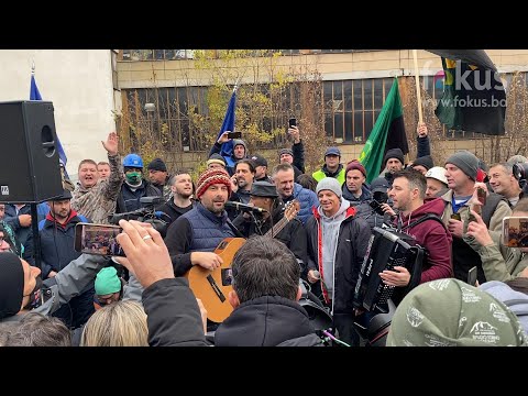 "Dubioza kolektiv" uz rudare: Fadileeee, j**** seeeeee...