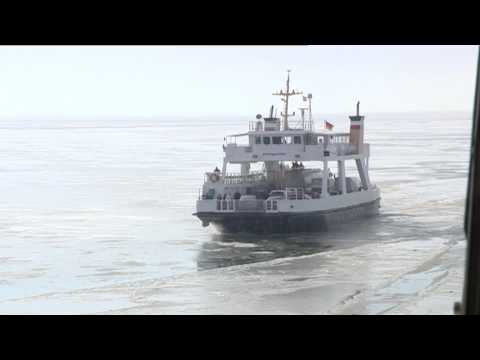 Föhr-Dagebrüll:Fährfahrt bei Eis 2012