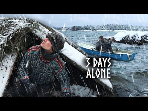 3 Day Island Survival: I'm out on a WINTER ISLAND in Heavy Snow (no tent)