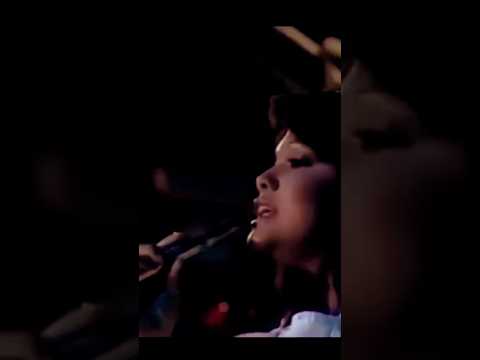 ÁNGELA CARRASCO. UN MUCHACHO MÁS / CAMAGÜEY