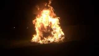 preview picture of video 'Carshalton Fireworks slow motion of the guy falling 2014'