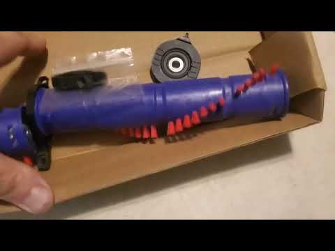 How to to place roller brush Dyson UP13, DC65 & DC66.