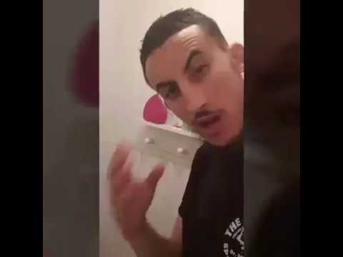 Kippie Kopstoot heeft wat te zeggen tegen Opa Norma