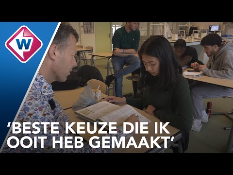 Zij-instroomdocent Sander: 'Eerste keer alleen voor klas, ik krijg nog warme handen' - OMROEP WEST