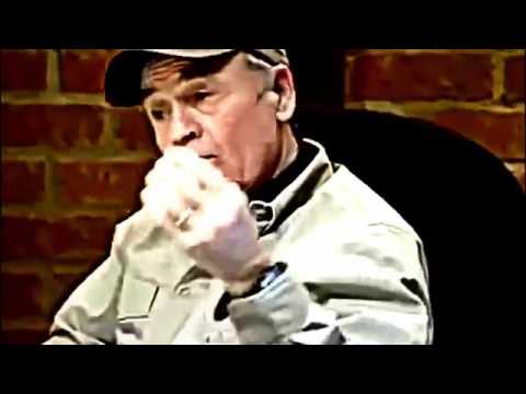 Alien Attack Cold Open SNL,Did SNL, Alec Baldwin Just Predict and Alien Invasion? Alien At