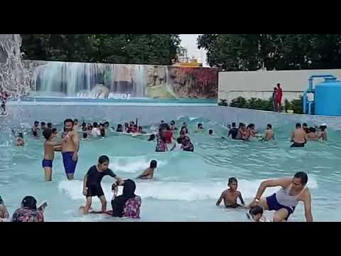 Outdoor wave pool, for amusement park, dimension (length x b...