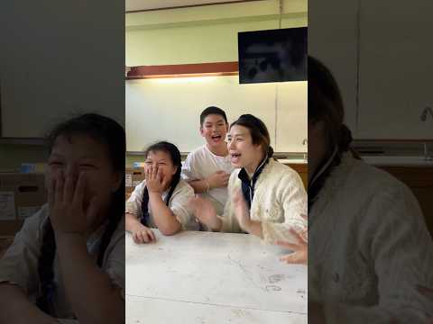 เมื่อนักเรียนให้ดูภาพตลก 😐 #ครูพี่เปรม