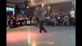 LUCILA BARDACH y MARCELO LAVERGATA bailando la milonga MILONGA DEL NOVECIENTOS en SOHO TANGO
