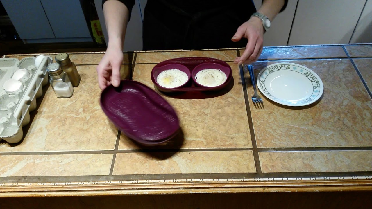 Cuiseur a petit déjeuner --- Tupperware