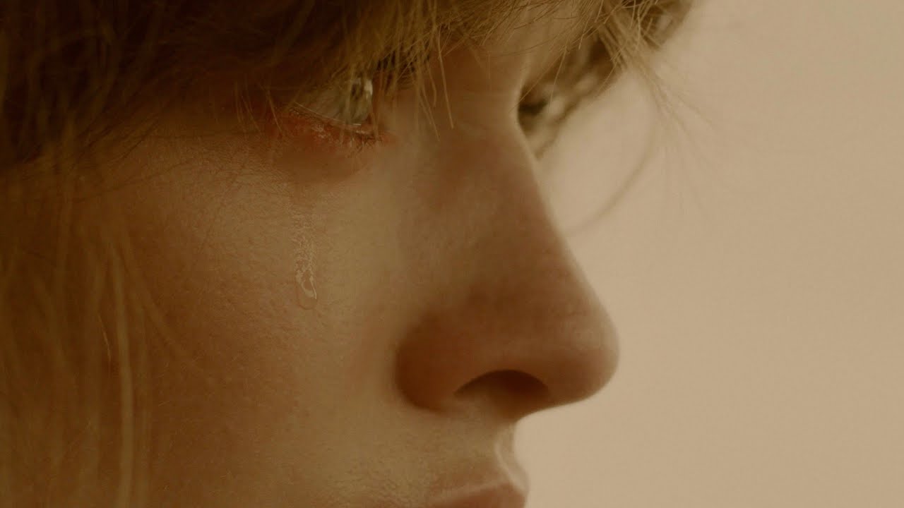 Miniature de la vidéo Désarticulé - Bande Annonce (@CliqueTV) du film Désarticulé