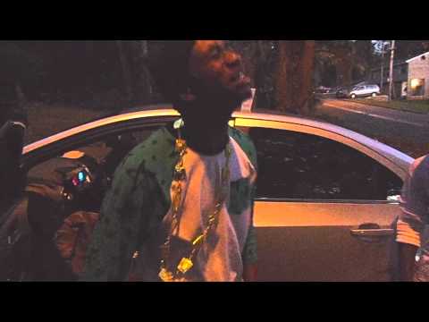 Che Che ft. Young Blezt, Cook Cuz - TELL ME WHO OFFICIAL VIDEO SHOT BY @REKO401