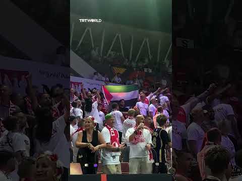 Polish fans boo Israeli anthem at Poland-Israel basketball match
