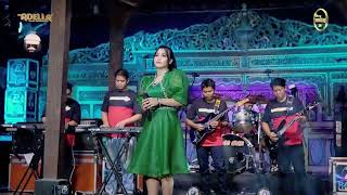 Download lagu Bagai disambar petir Adella sherly kdi mp3