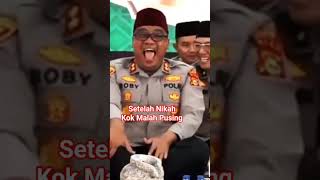 Download lagu UAS on Why Men Get Headaches After Marriage #uas #marriage #abdulsomad #ustadzabdulsomad #uaslecture mp3