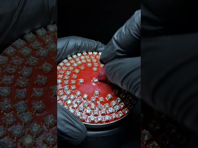 سوليتير اي ڤي