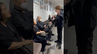 Download lagu Saat Achmad Albar bertemu Donny Fattah di belakang panggung God Bless #backstagelife #godblessrocks mp3 Download lagu Saat Achmad Albar bertemu Donny Fattah di belakang panggung God Bless #backstagelife #godblessrocks mp3