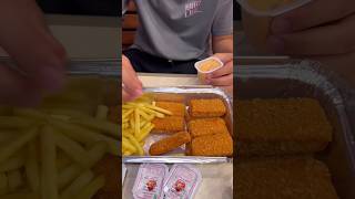 Download lagu Al Baik 🍱 the legendary fried chicken spot in/Saudi Arabia/#recipe #albaikchicken #viral #video mp3