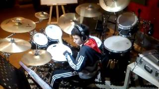 Rubén Batería- James Bhod theme.