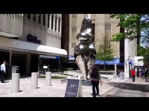 20160421 131115 2016 04 21 Belle mirror sculpture by John Portman Hotel Indego Atlanta