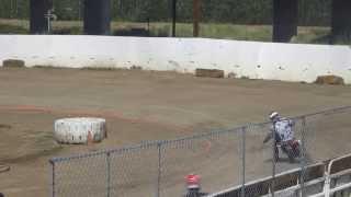 preview picture of video 'Ukiah Flat Track Motorcycle Racing - Vet Mini Main Event - 7/14/2013'