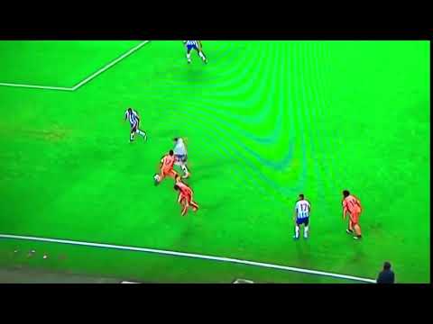 Great defending by Alex Sandro in stopping Ronaldo