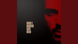 Musik-Video-Miniaturansicht zu Hard For Me Songtext von Michele Morrone