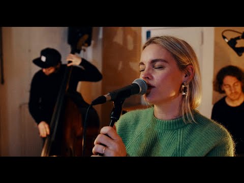 Grammophon Jazzband - Blackbird