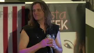 Donna Blue im Duett mit Christa Fartek