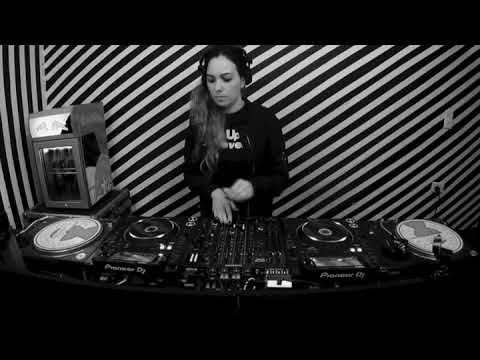 Paula Vélez @ Bloom Sessions