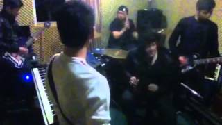 Ensayando... Heart in a Cage - The Strokes (Epicentro cover)