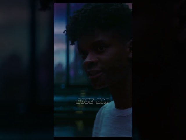 Vídeo relacionado con Marvel Black Panther Killmonger Scratch Retrait Sudadera