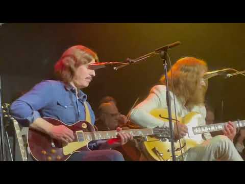 The Bootleg Beatles, Something, 6 October 2024, The London Palladium, U.K.