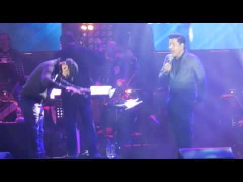 Kahit Isang Saglit - Martin Nievera feat. Gary Valenciano ( Martin Nievera 3D )