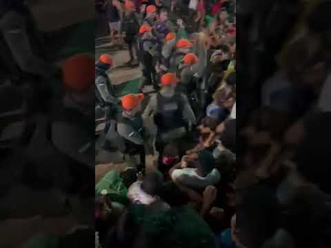 Banda pau e choque no carnaval em recife e Olinda kkkk