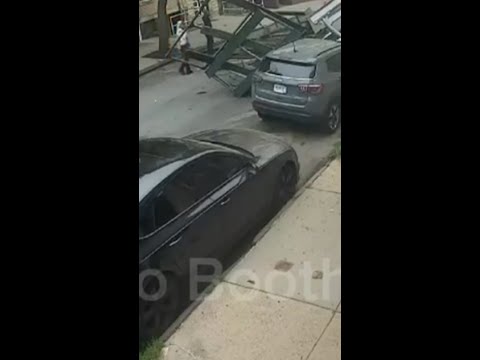 New York building collapse caught on camera