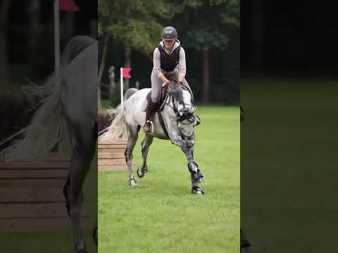 Pia beim Lehrgang "Vielseitige Grundausbildung"